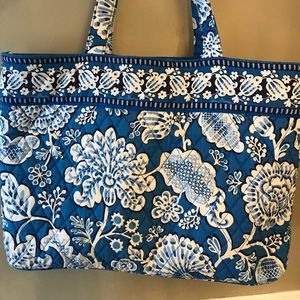 Vera bradley!! tote, check book and wallet!!!